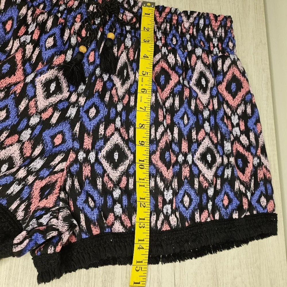 No Boundaries Shorts Aztec Fringe Juniors 21 XXXL Boho Smocked Tassel Women's 18